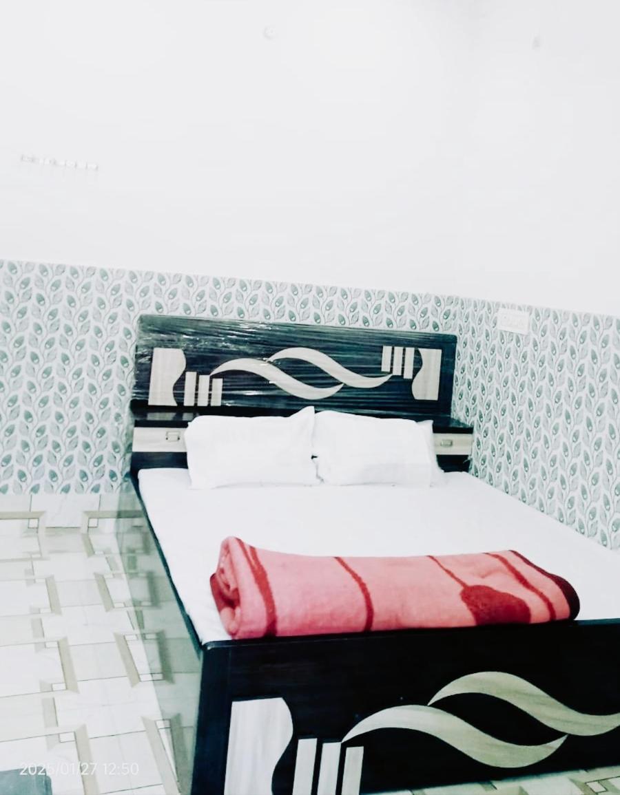 Nirmala Sadan Home Stay Ayodhya Dham Exterior photo